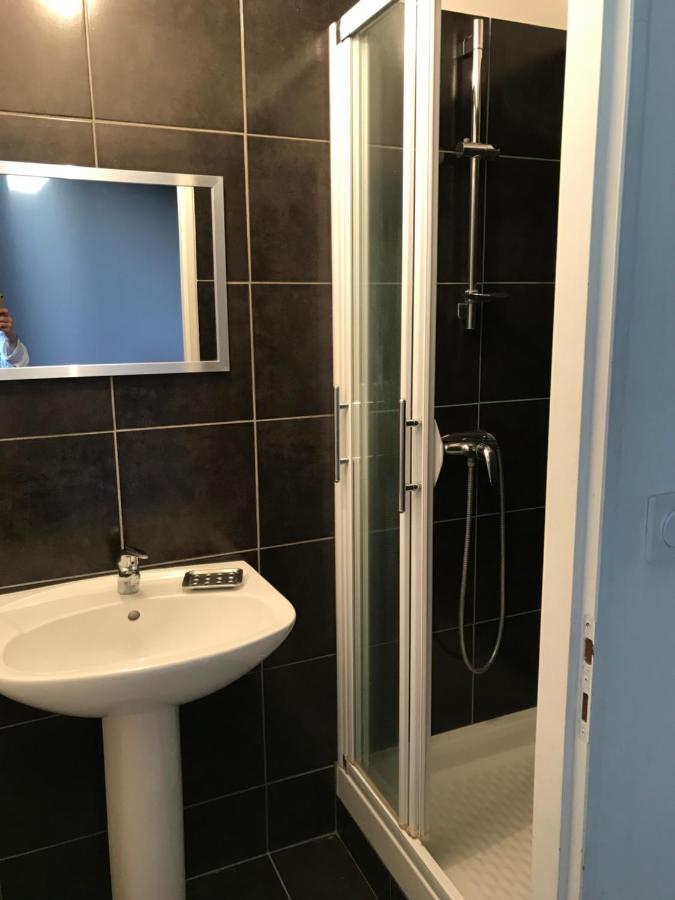 נים Chambre Independante Avec Sdb-Terrasse Privative. Centre Ville מראה חיצוני תמונה